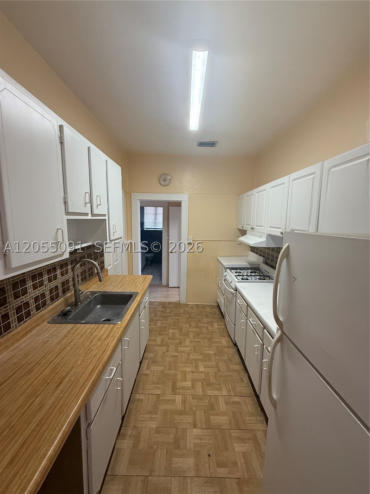 3747 Sheridan Ave Property Photo 9