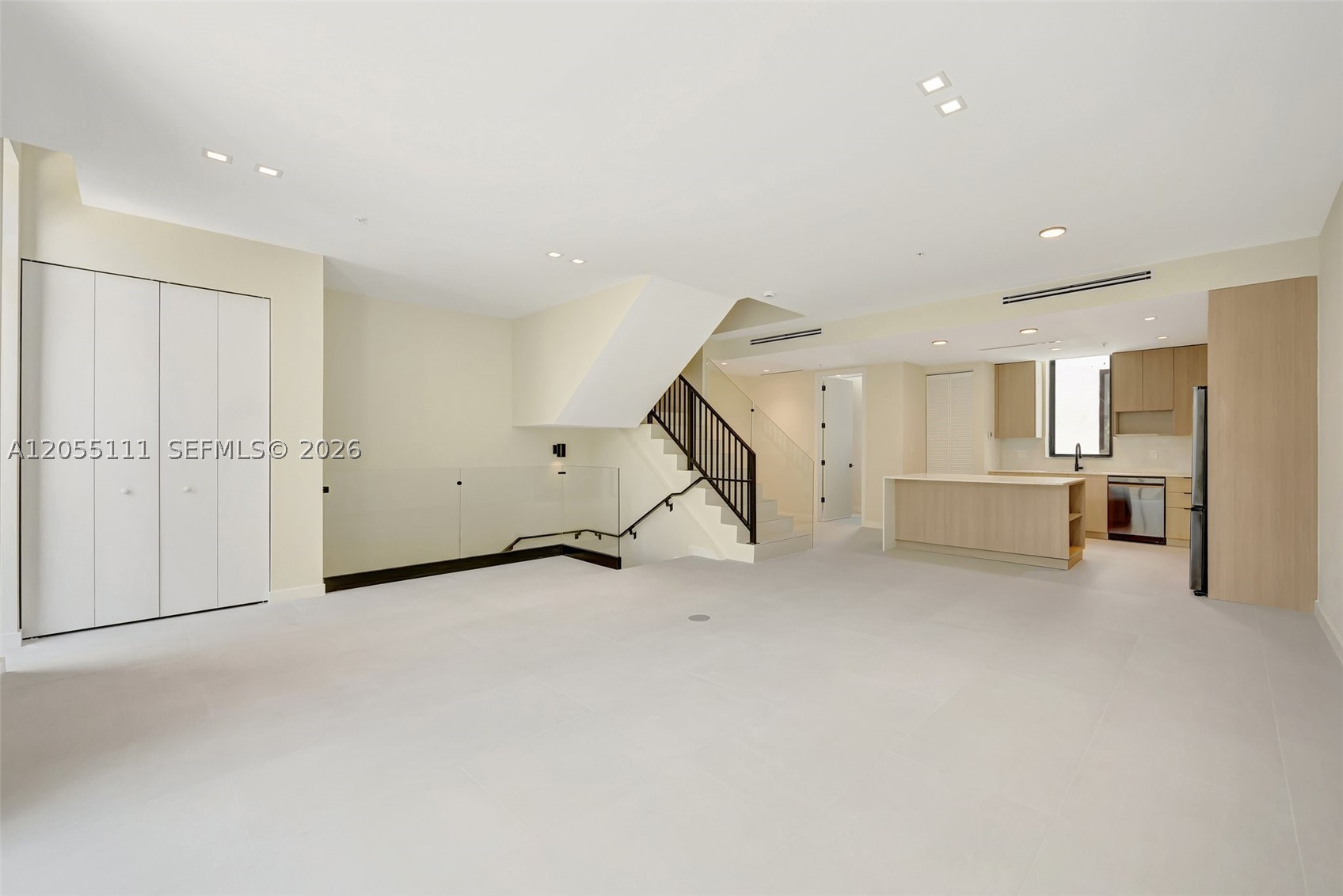 2692 Sw 25th Ave Property Photo 11