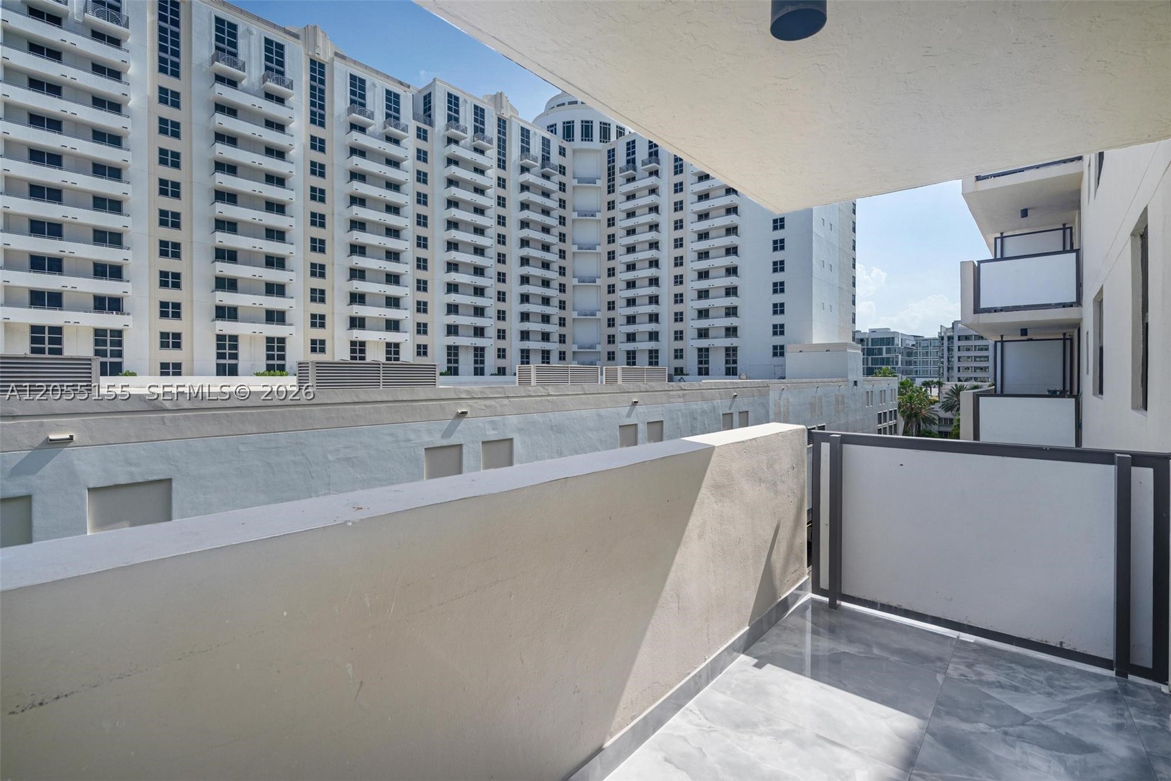1623 Collins Ave 716 Property Photo 11