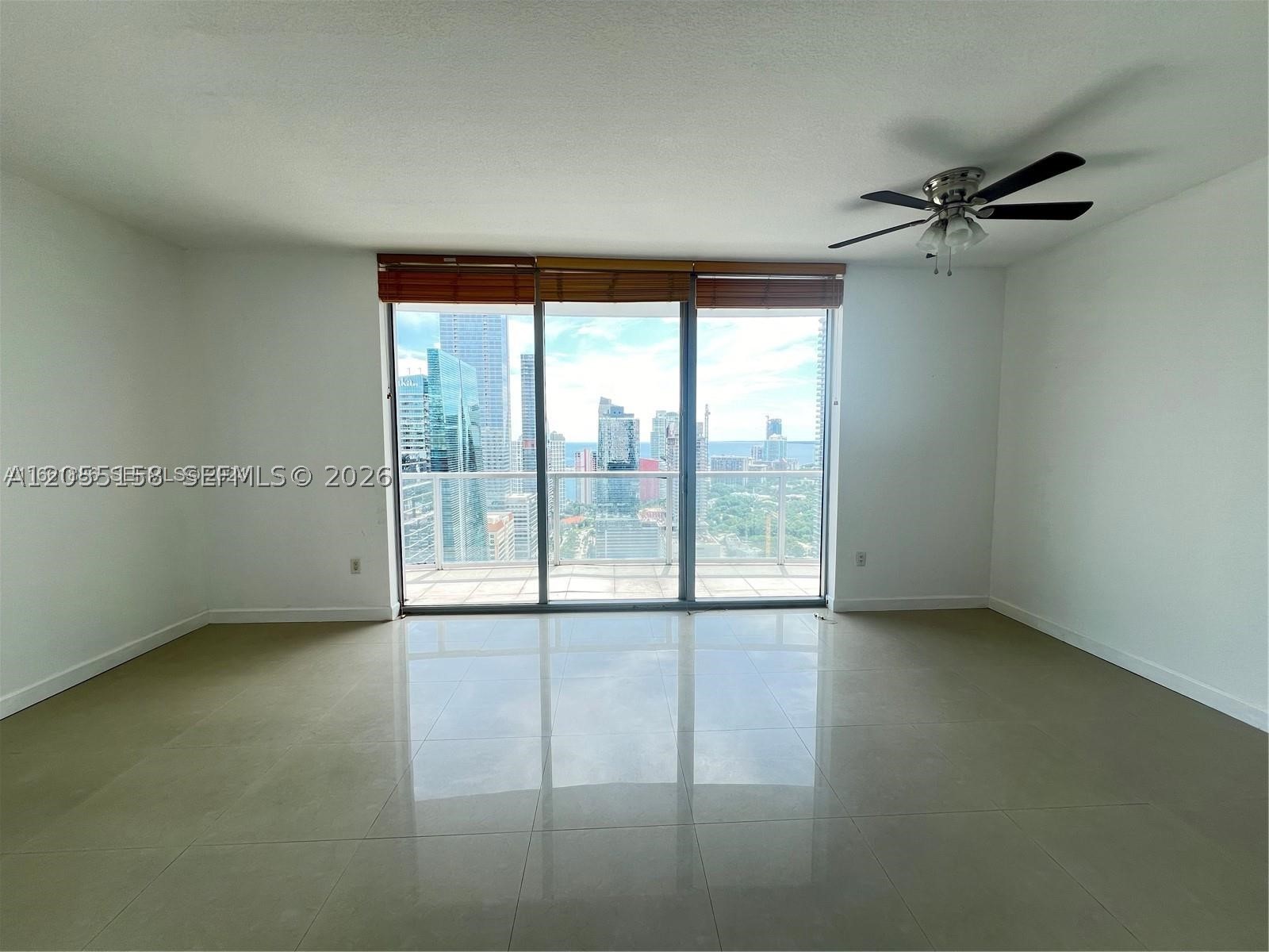 1060 Brickell Ave 3509 Property Photo 2