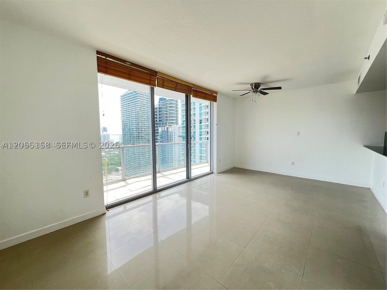 1060 Brickell Ave 3509 Property Photo 4