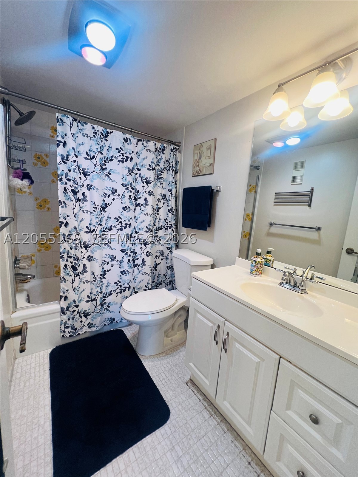 8900 Washington Blvd 409 Property Photo 6