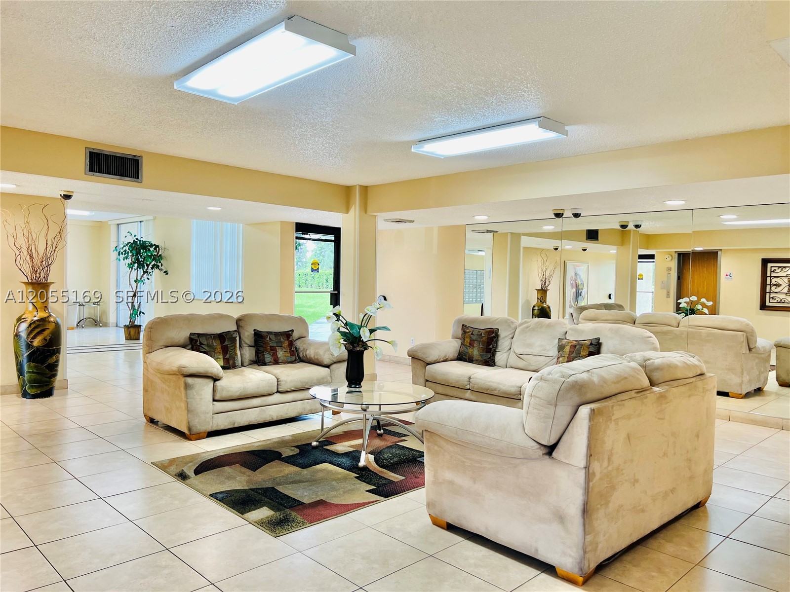8900 Washington Blvd 409 Property Photo 7