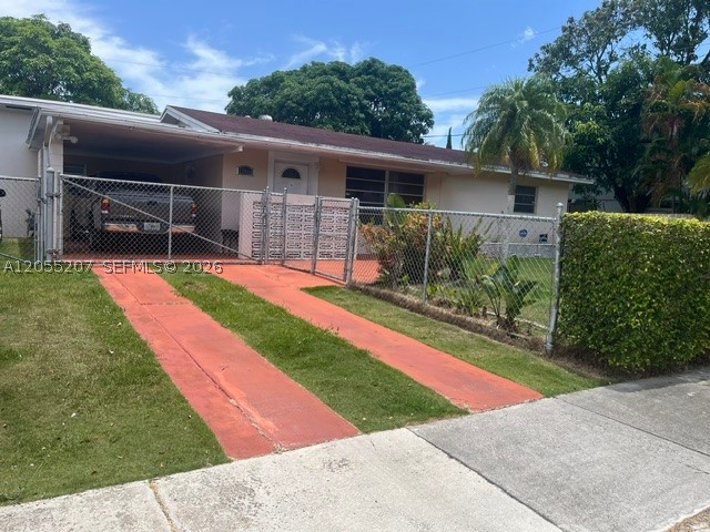 17861 SW 112th Pl Property Photo 1