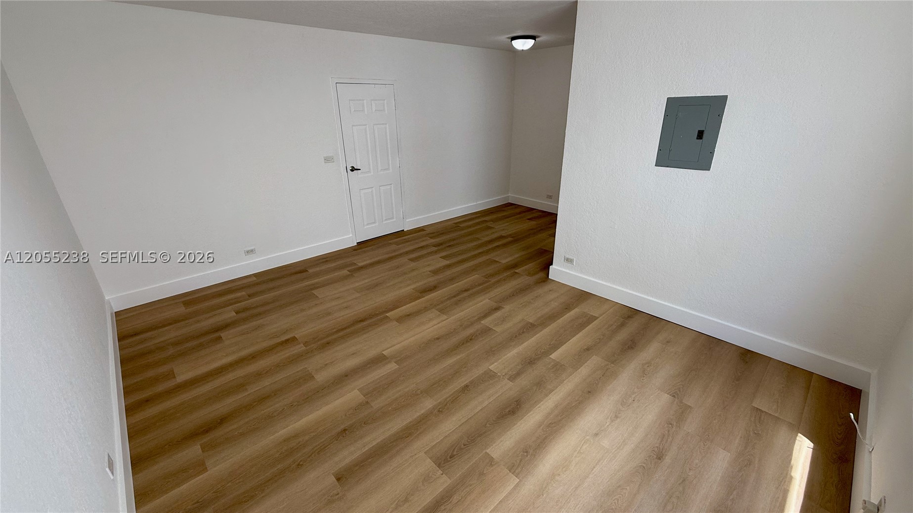 7334 Harding Ave 3 Property Photo 6
