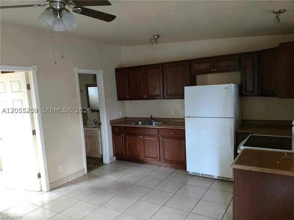 A12055259 Property Photo 2