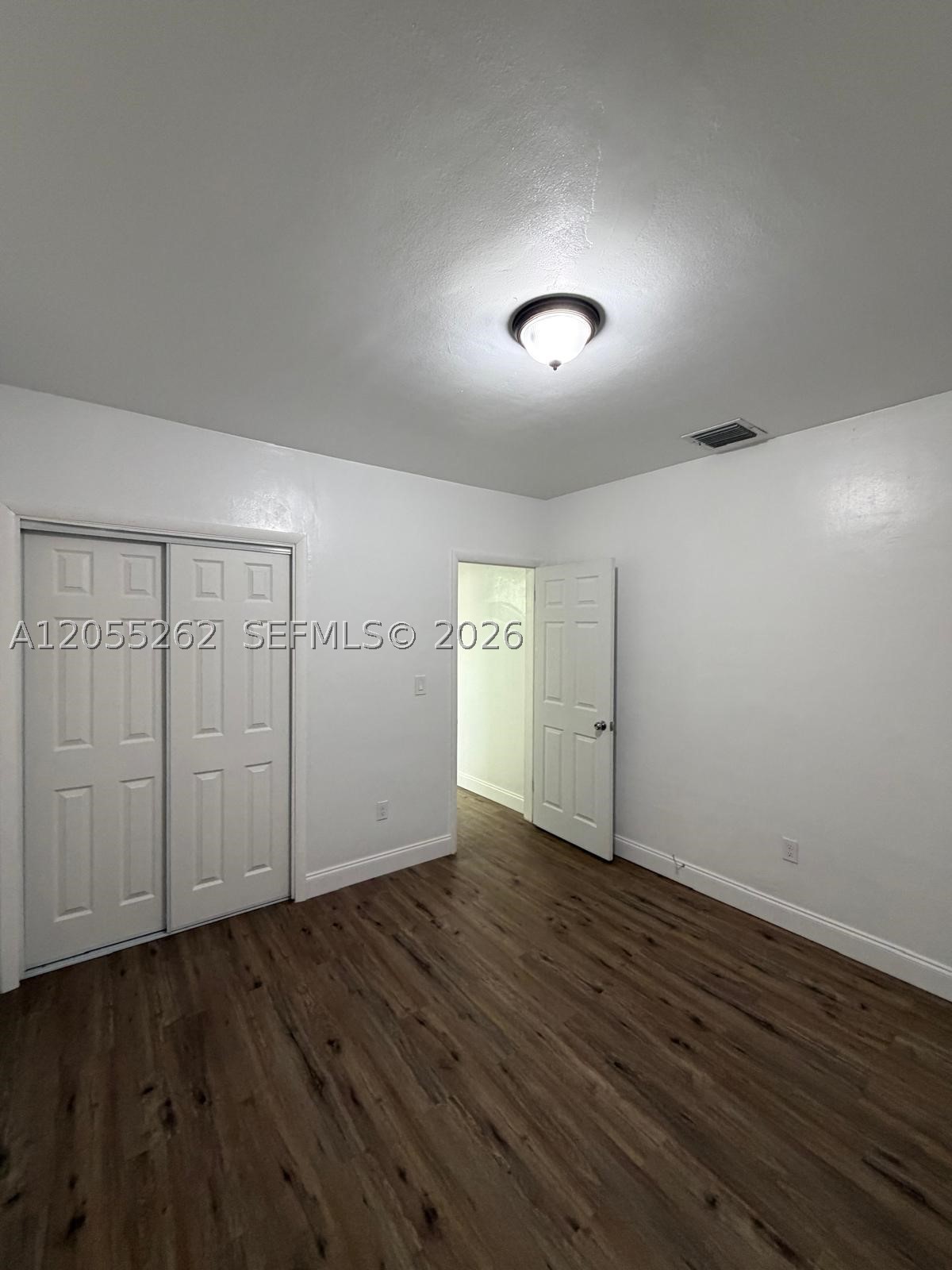 890 Nw 55th St 1 Property Photo 14