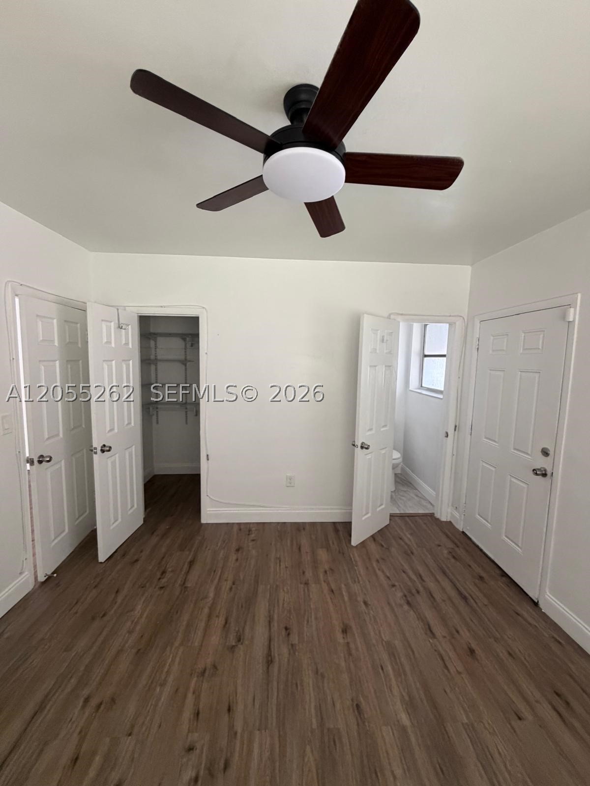 890 Nw 55th St 1 Property Photo 24