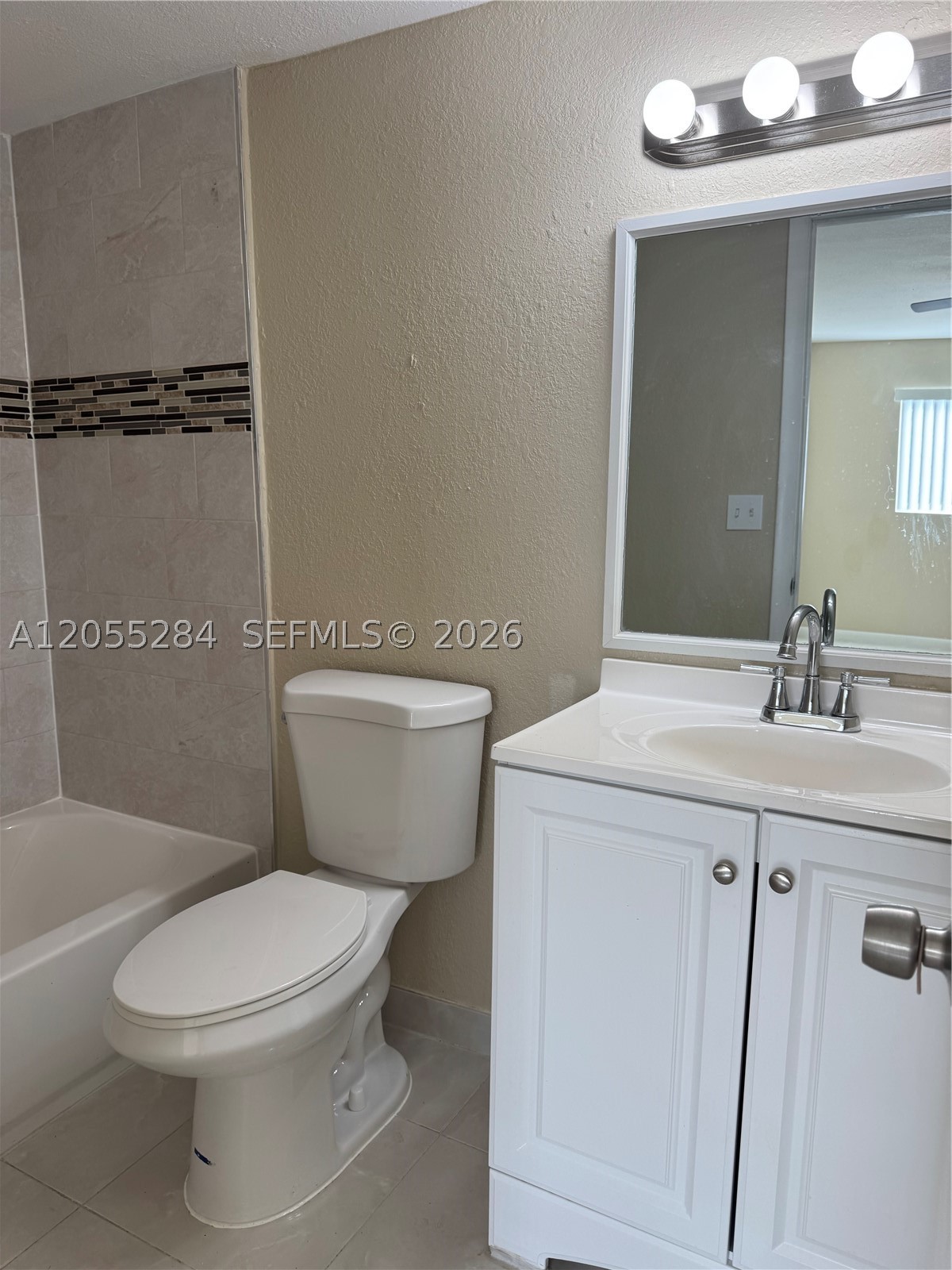 4046 Nw 19th St 206 Property Photo 16