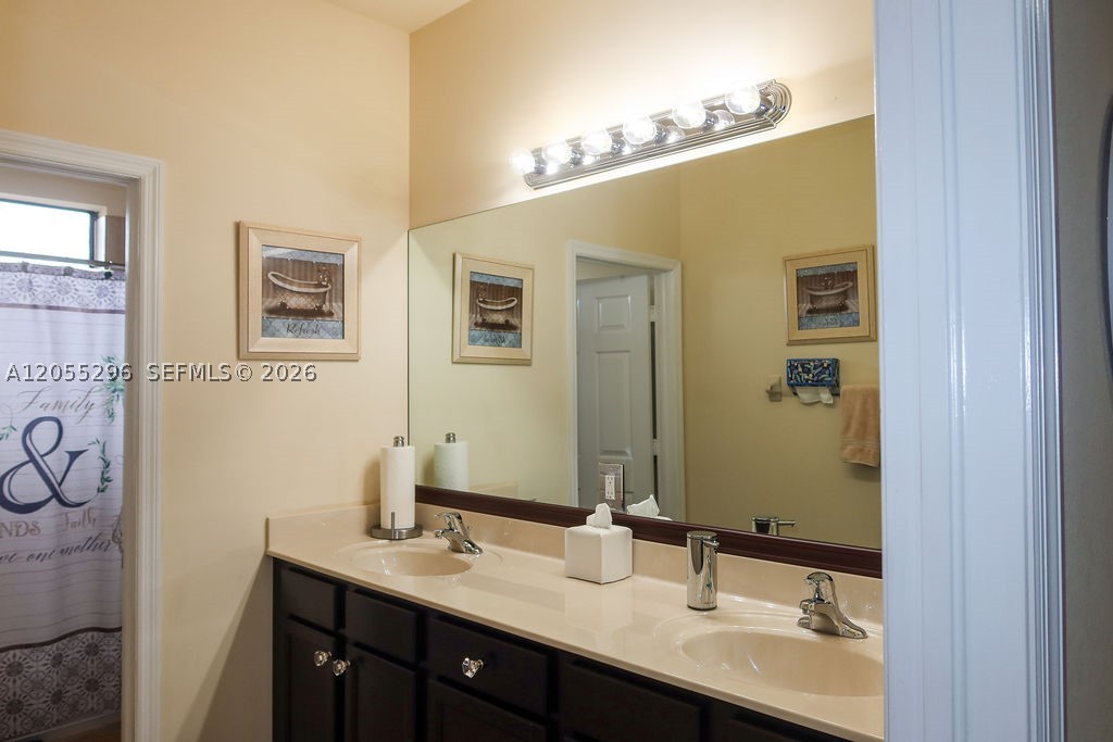 11601 Sw 232nd Ln Property Photo 12