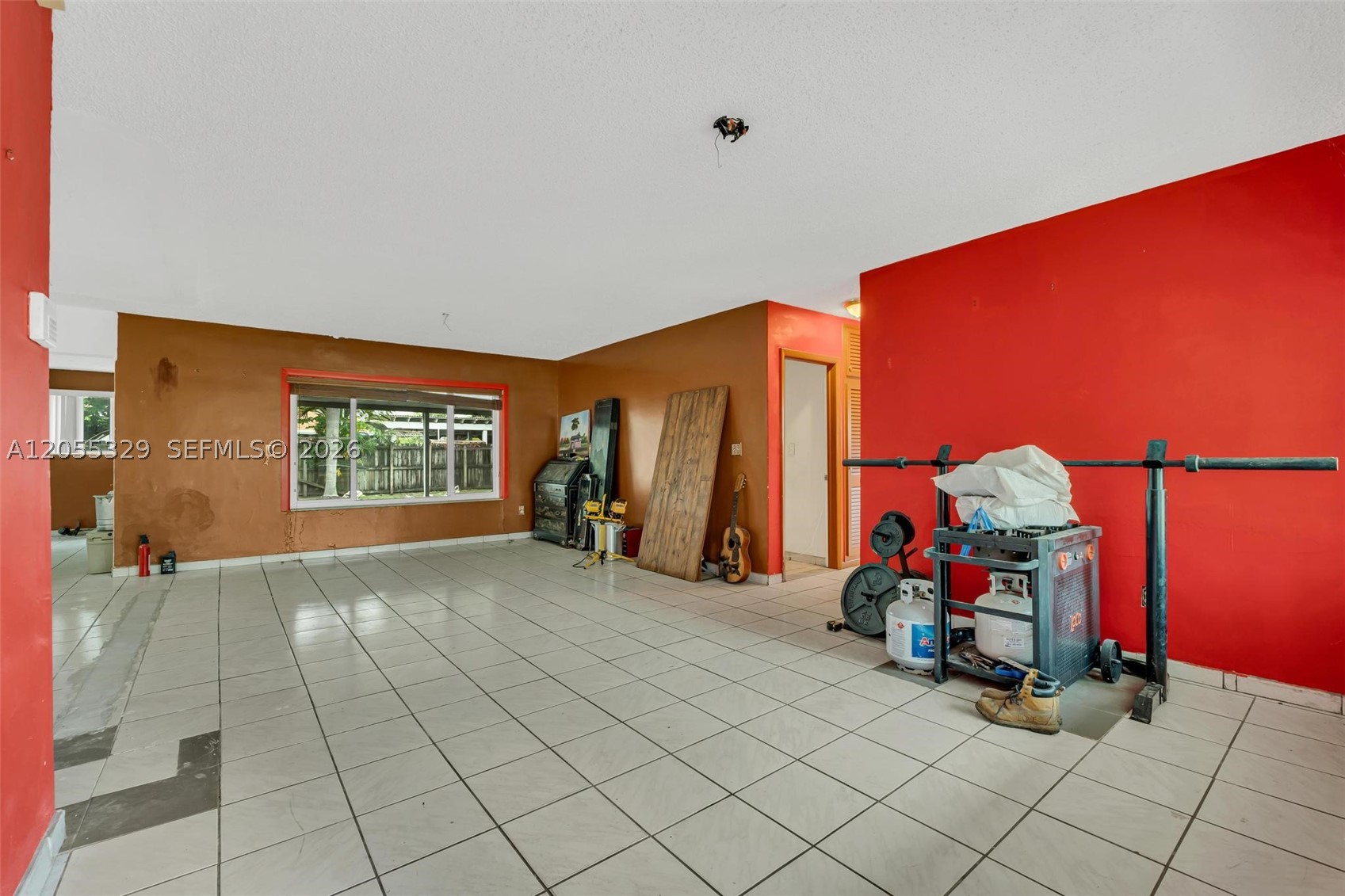 9921 Sw 165th Ter Property Photo 8