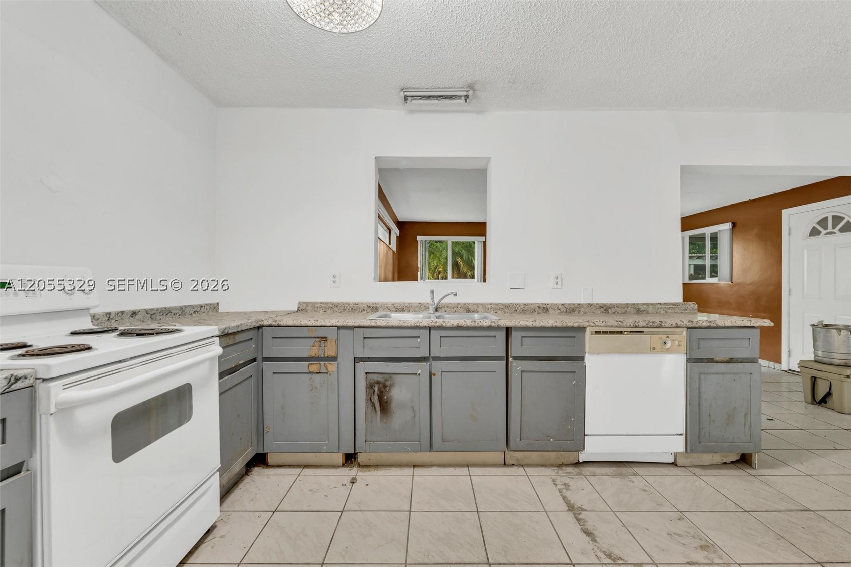9921 Sw 165th Ter Property Photo 15