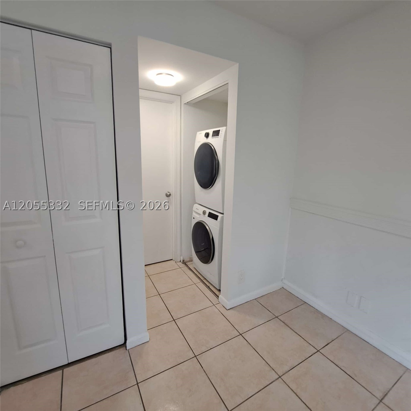 2501 Nw 99th Ave 2501 Property Photo 3