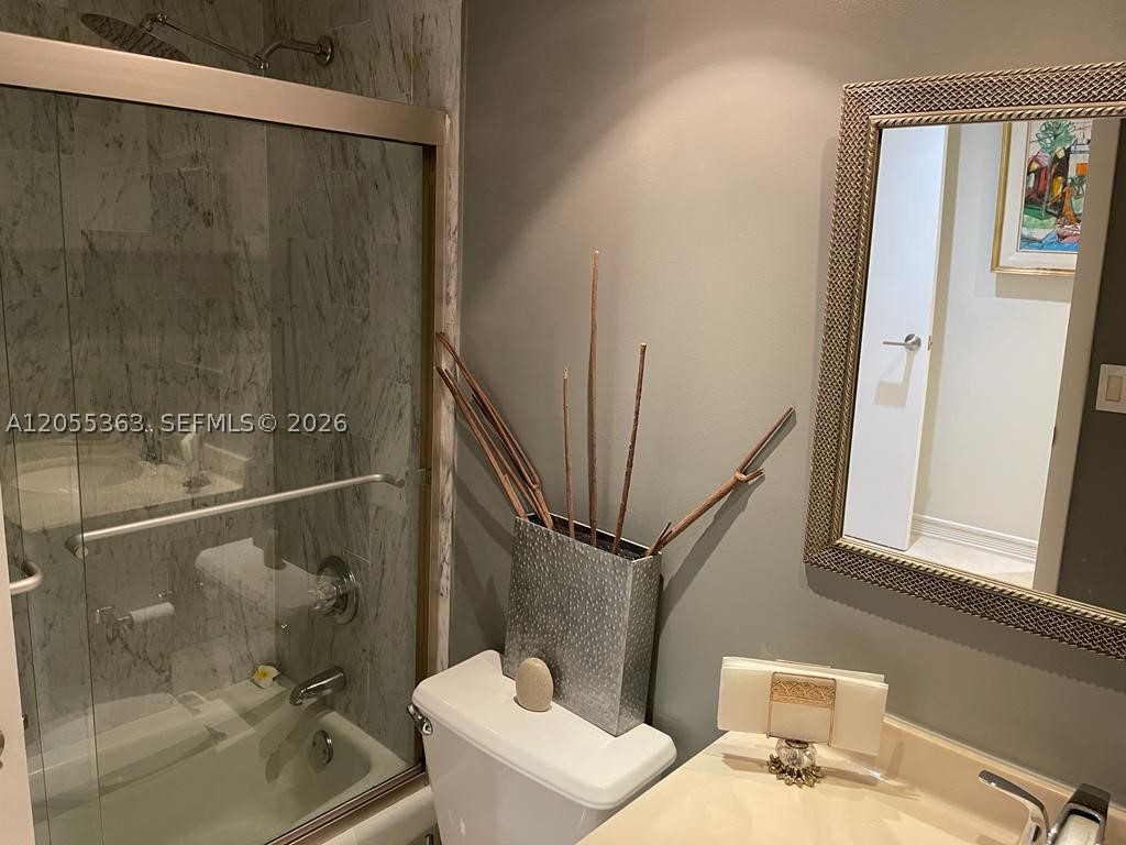 600 Grapetree Dr 7cs Property Photo 12