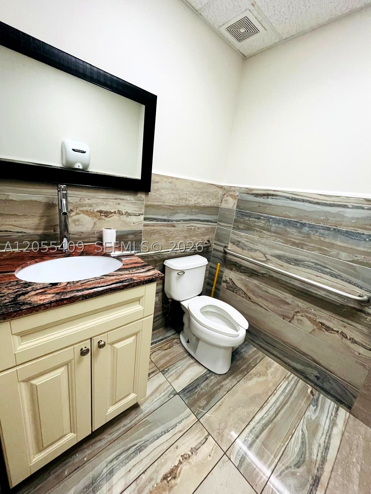 6101 W Atlantic Blvd 207 Property Photo 9