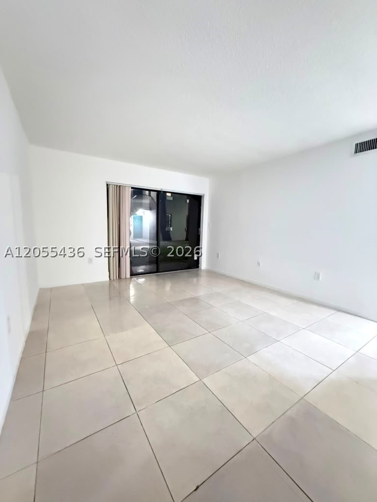7090 Nw 179th St 107 Property Photo 6