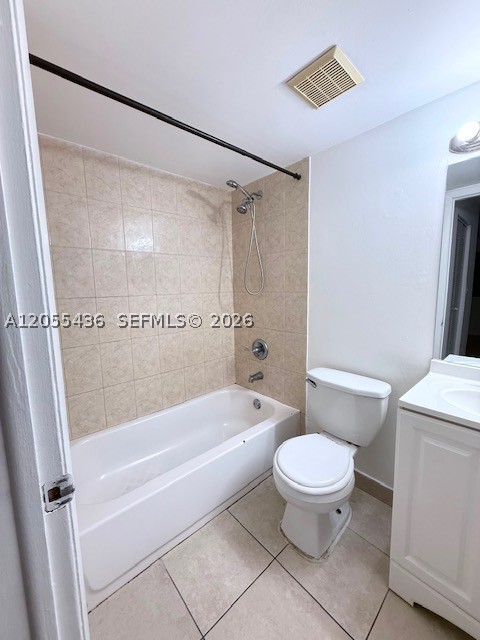 7090 Nw 179th St 107 Property Photo 10