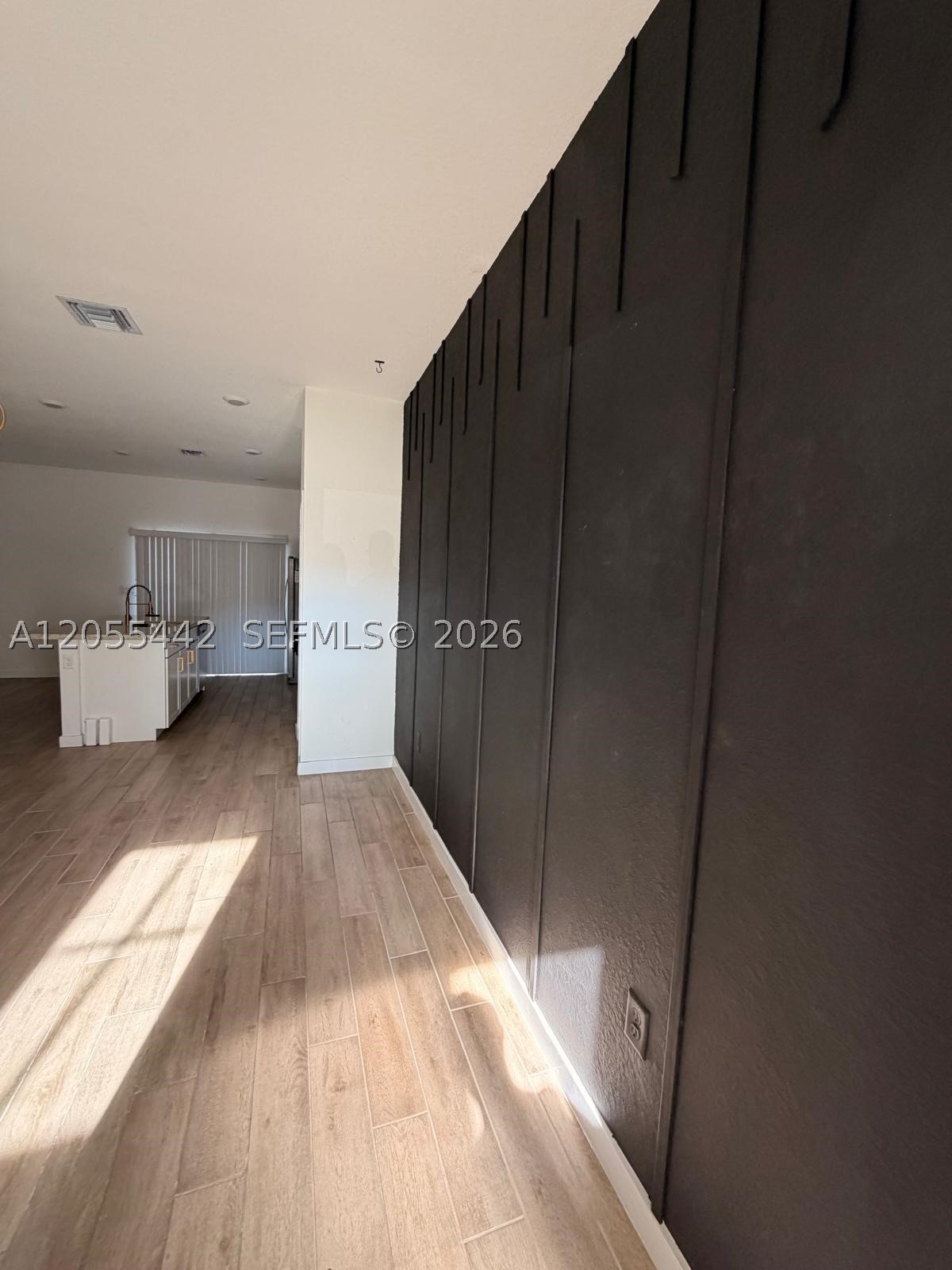 1680 Se 8th Ave Property Photo 2