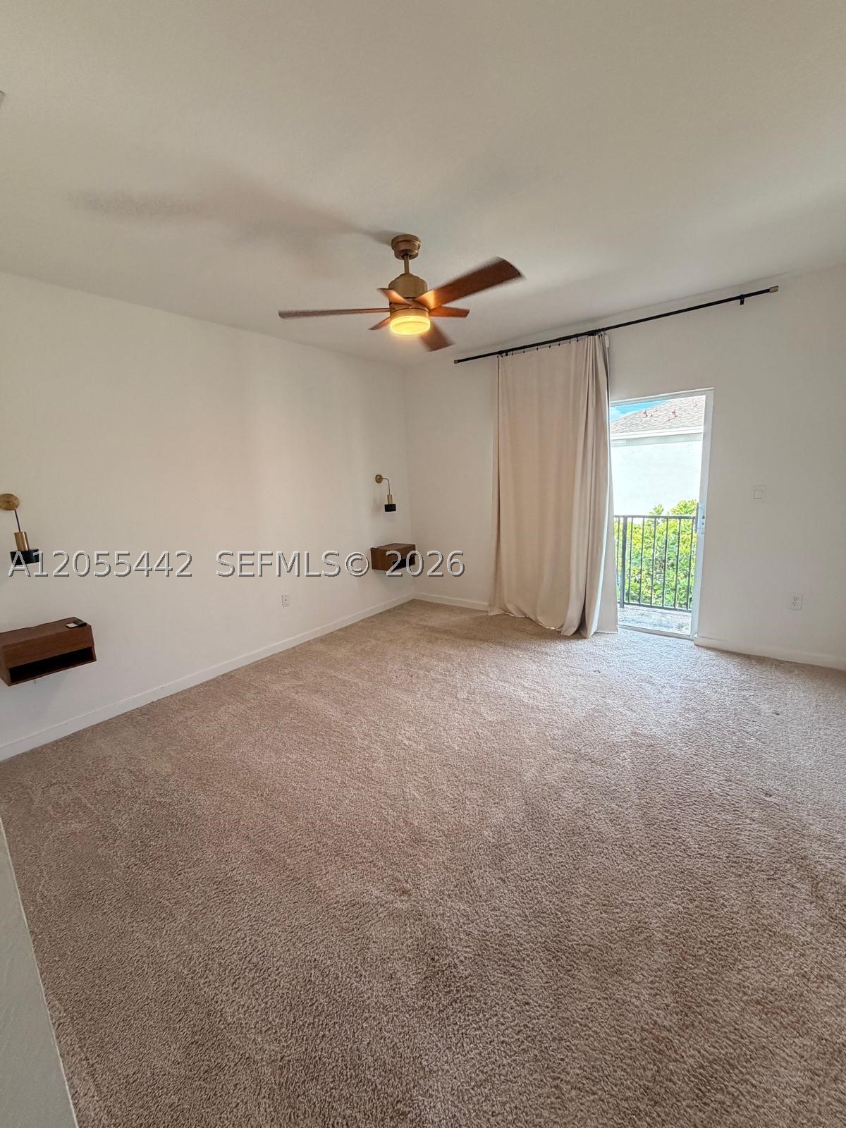1680 Se 8th Ave Property Photo 13