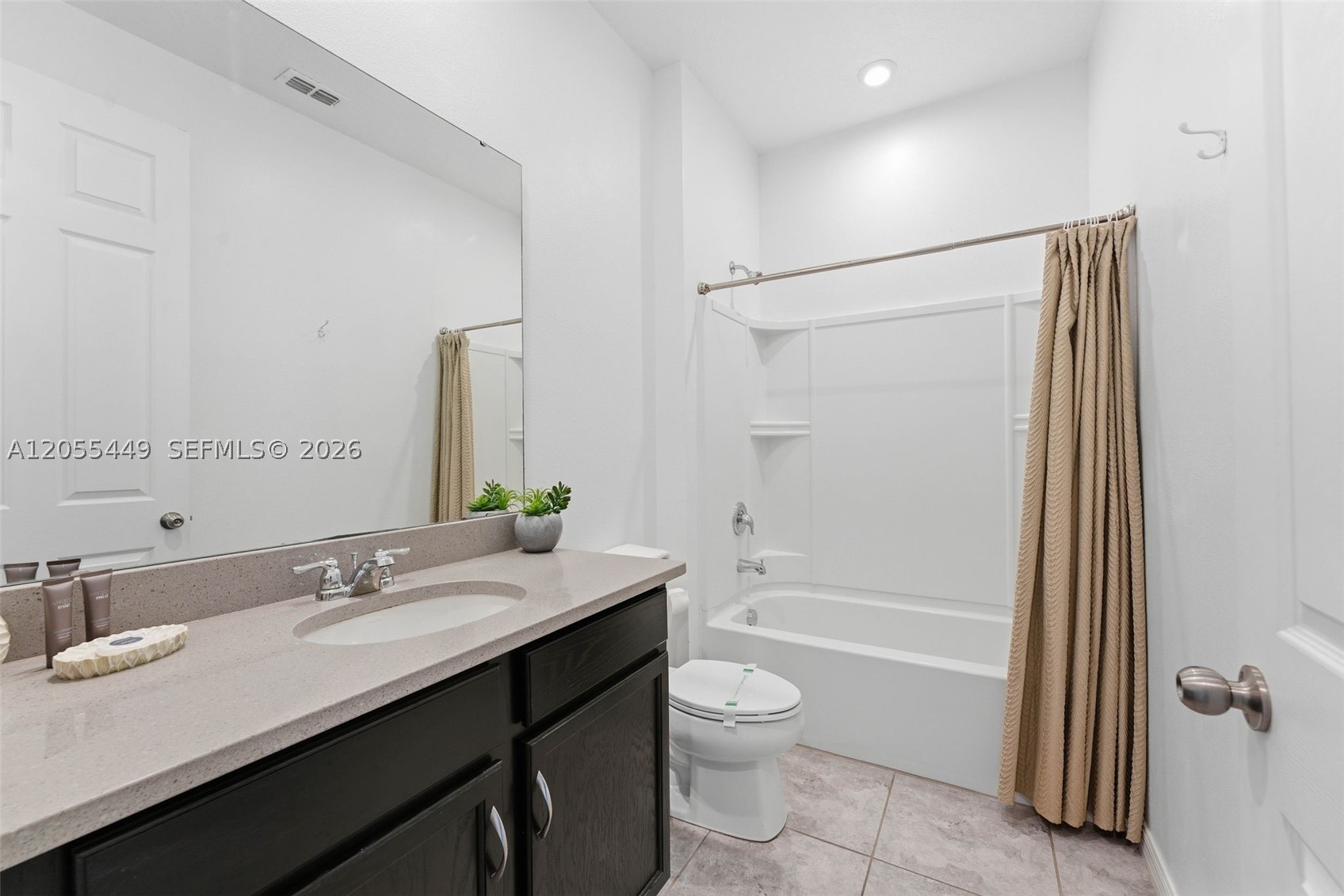 2170 Cooper Bell Pl Property Photo 28