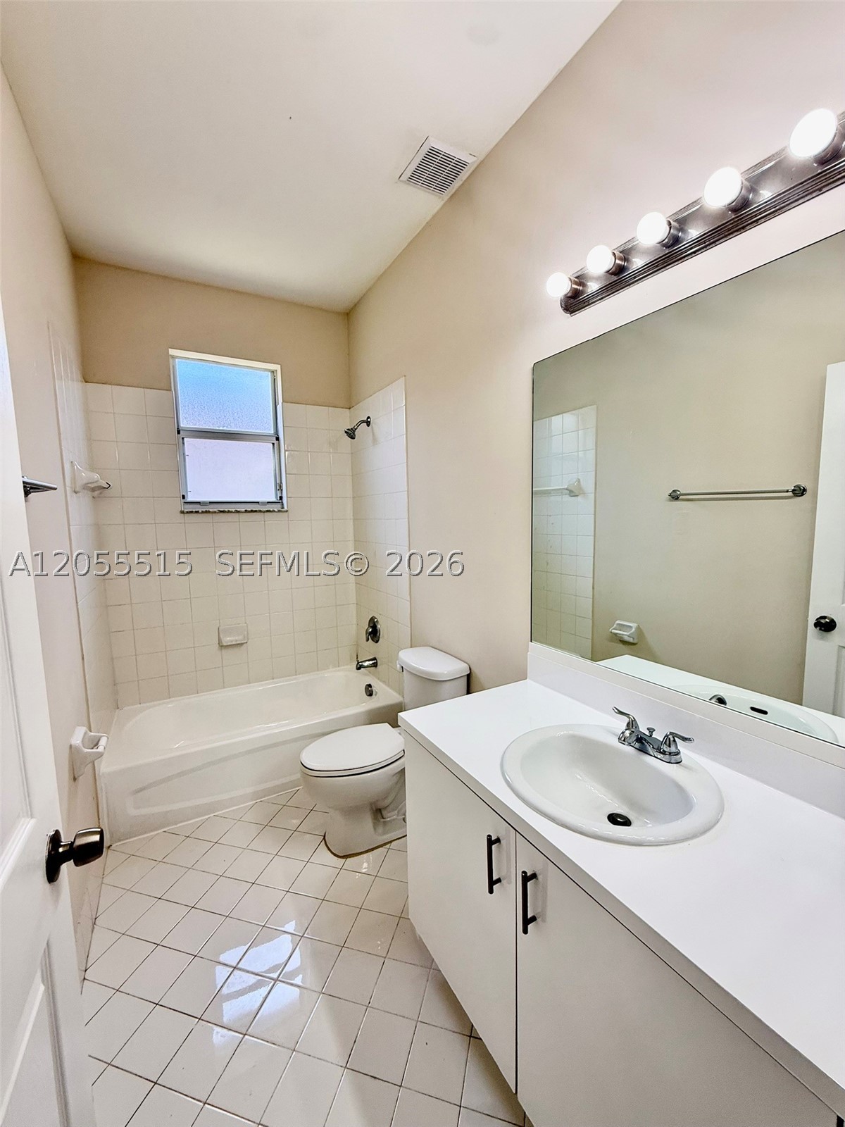 2123 Ne 38th Rd 2123 Property Photo 6