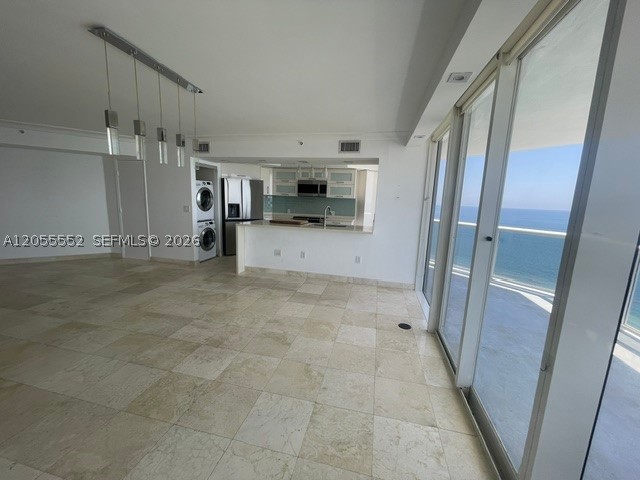 6301 Collins Ave 2402 Property Photo 7