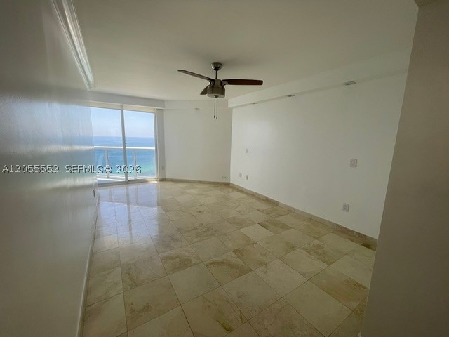 6301 Collins Ave 2402 Property Photo 18