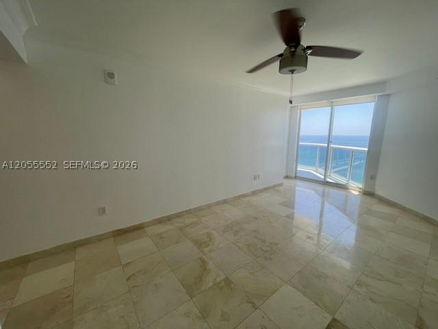 6301 Collins Ave 2402 Property Photo 35