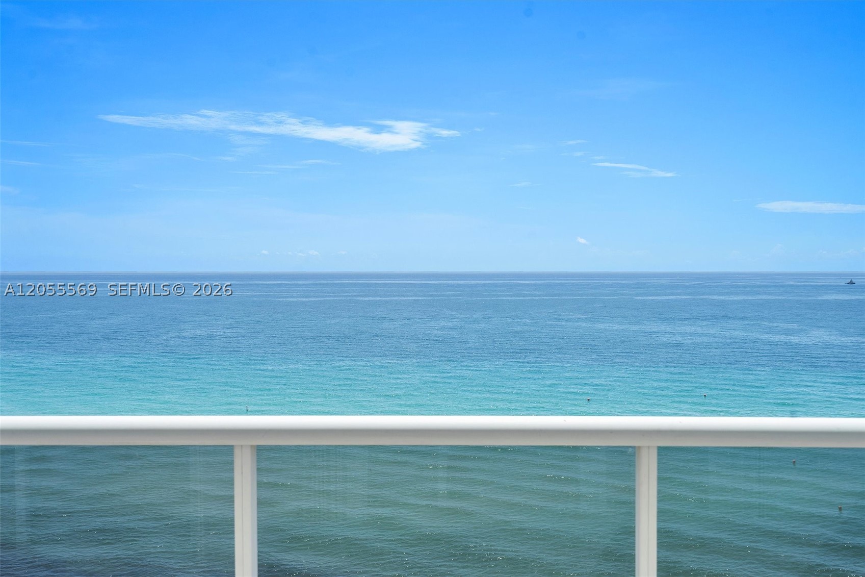 16711 Collins Ave 1207 Property Photo 1