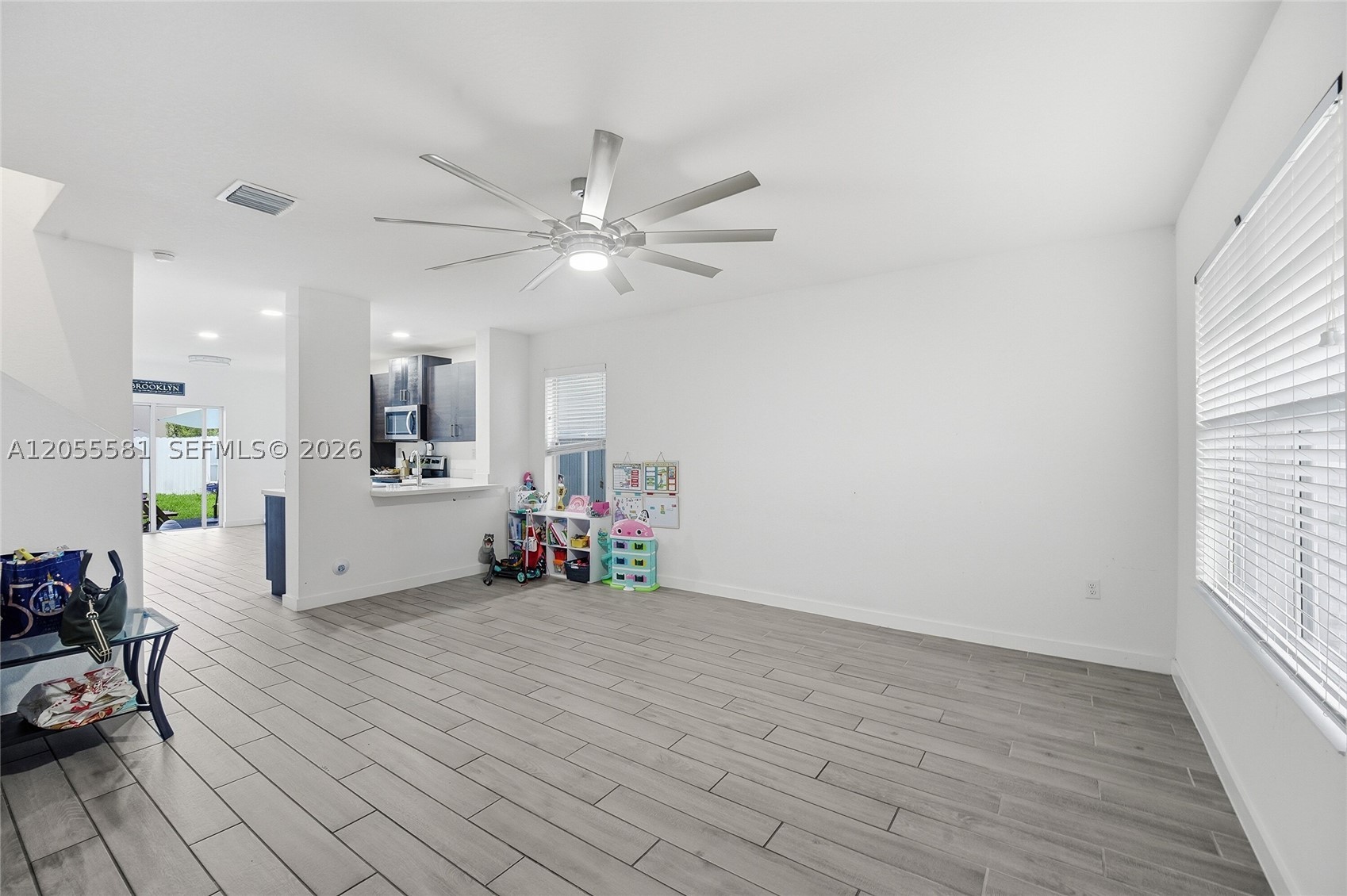 427 Ne 6th Ct Property Photo 26