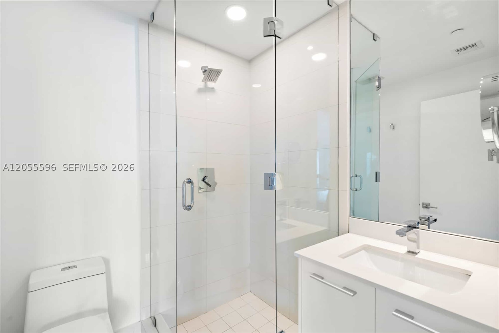 650 Ne 32nd St Ph5201 Property Photo 25
