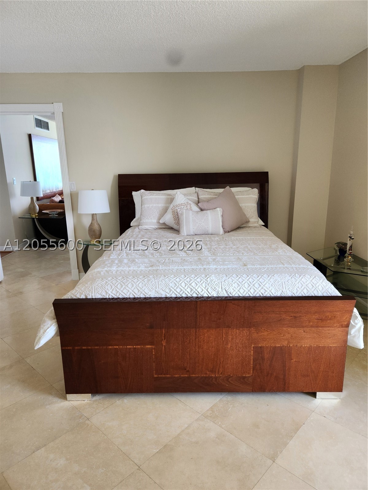 5460 N Ocean Dr 4b Property Photo 13