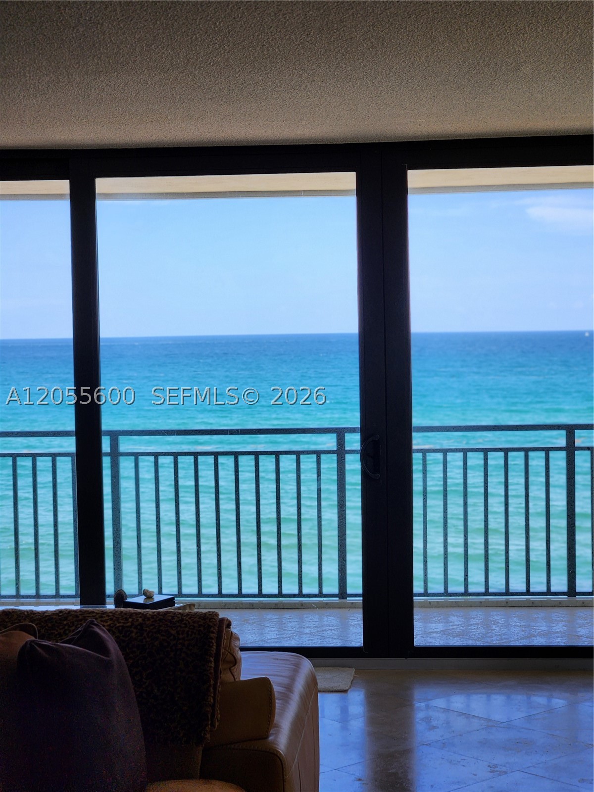 5460 N Ocean Dr 4b Property Photo 25