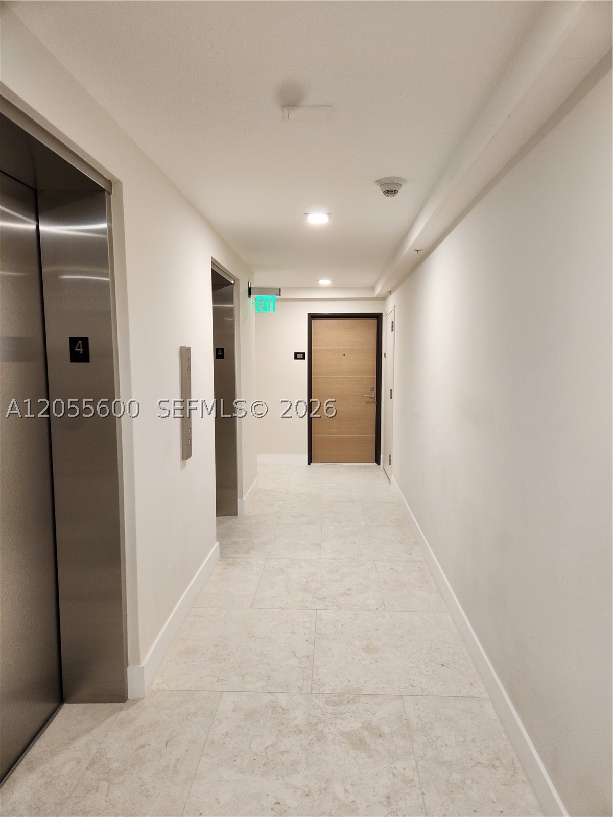 5460 N Ocean Dr 4b Property Photo 30