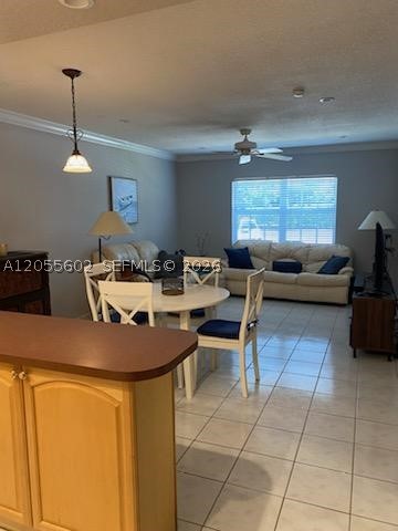 1520 Mckinley St 105e Property Photo 6