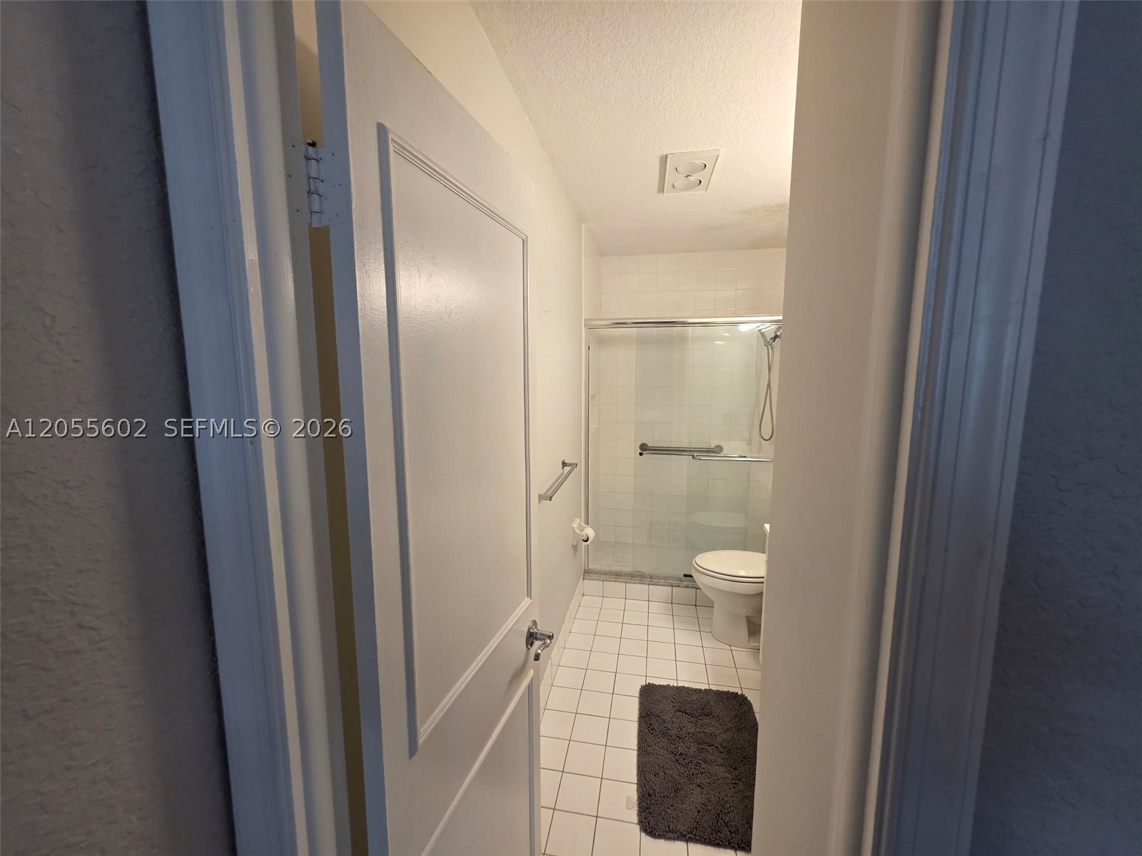 1520 Mckinley St 105e Property Photo 19