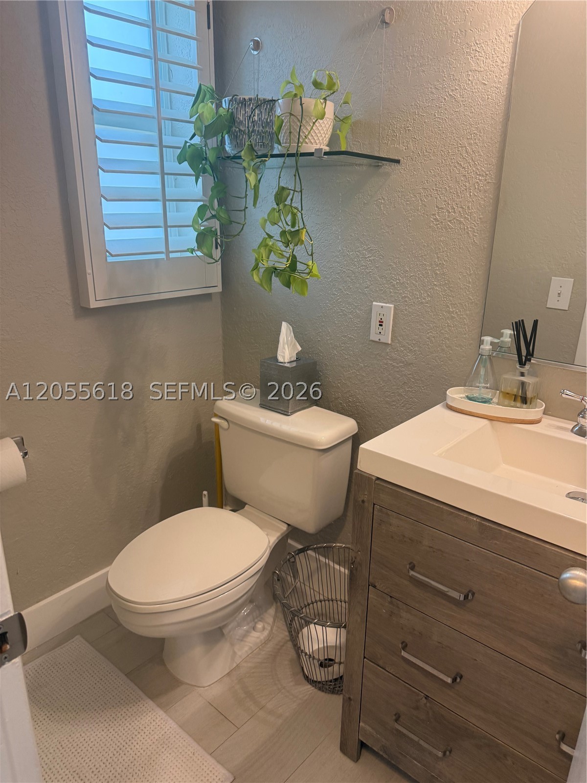 6709 N Kendall Dr 220 Property Photo 9