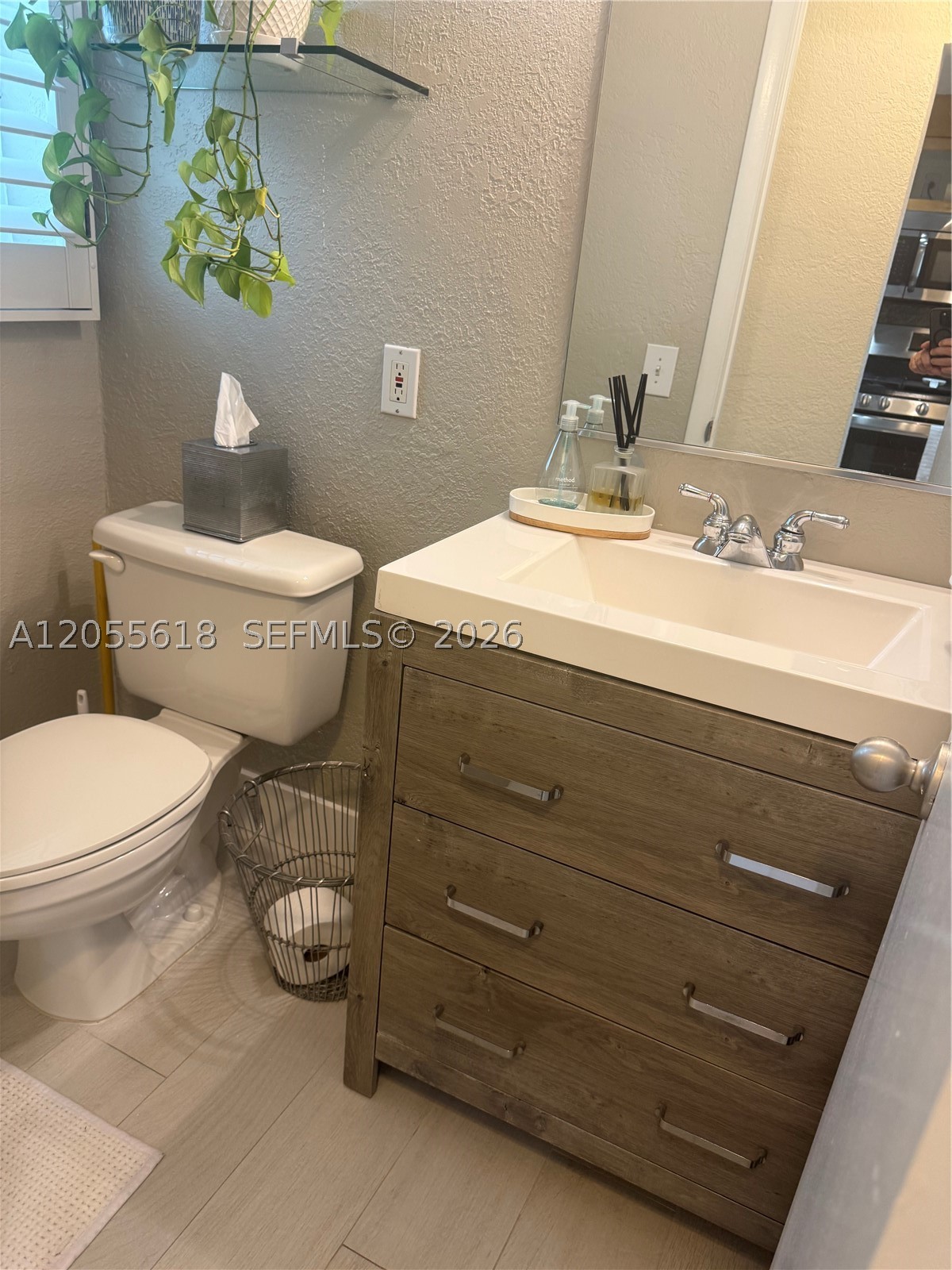 6709 N Kendall Dr 220 Property Photo 10