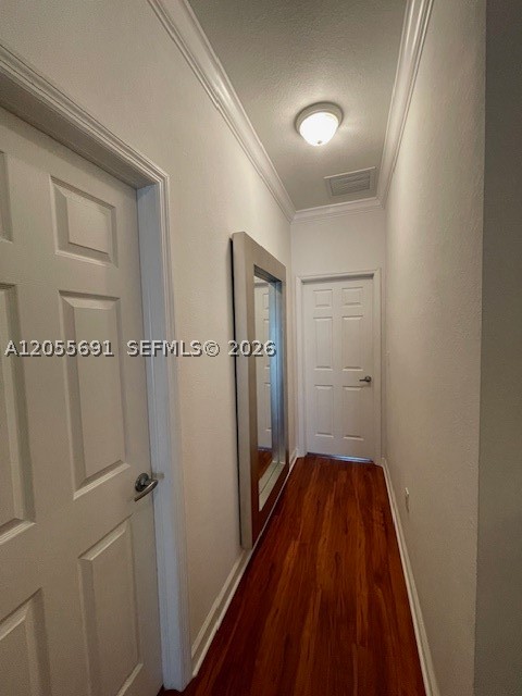 10731 Nw 74th Ter . Property Photo 9