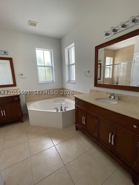 10731 Nw 74th Ter . Property Photo 20