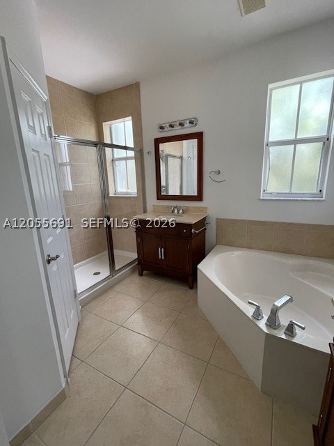 10731 Nw 74th Ter . Property Photo 21