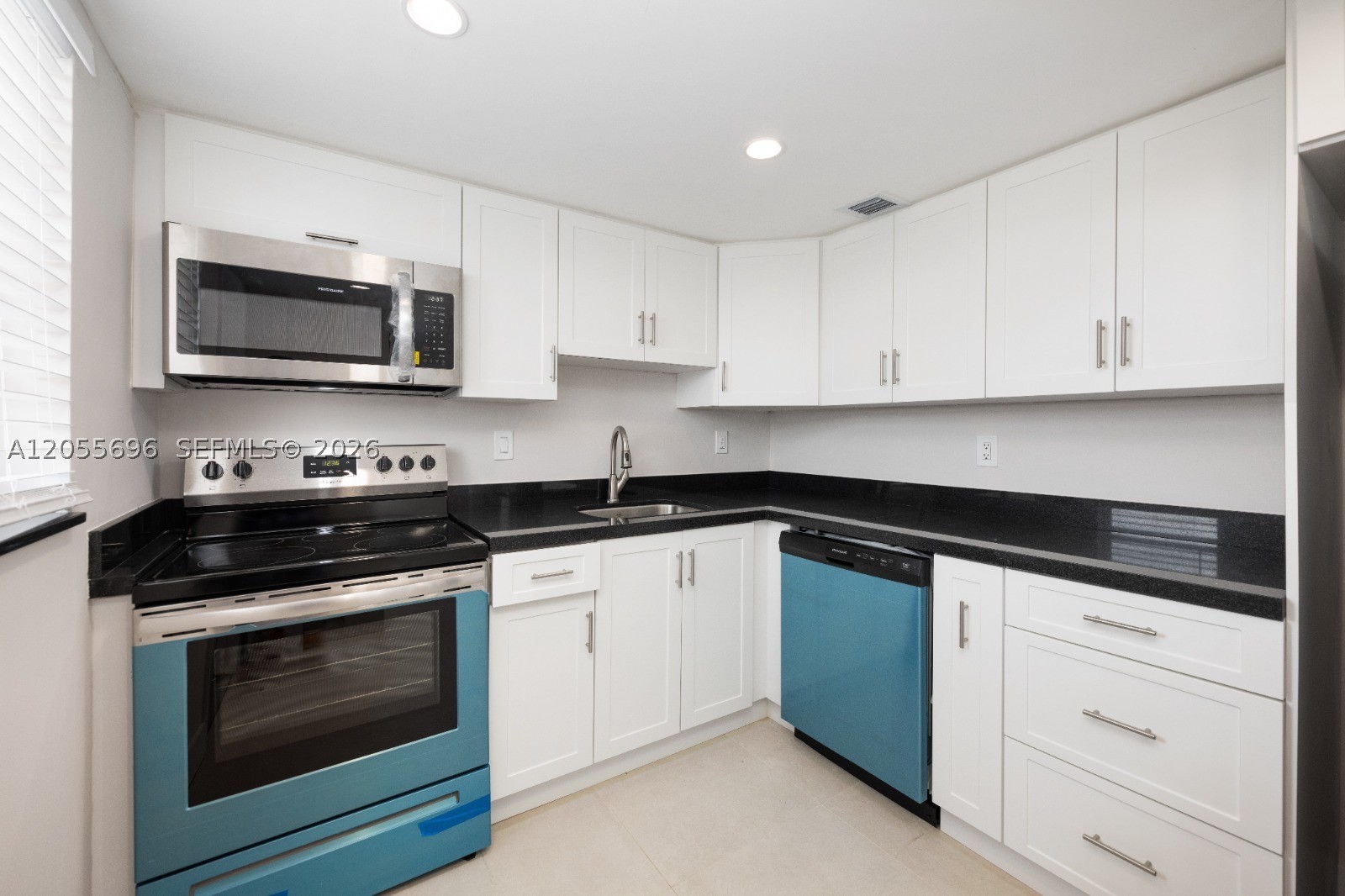 14165 Sw 87th St D-505 Property Photo 5