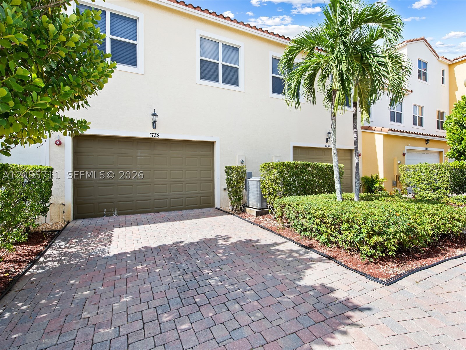 1732 NW 124th Pl Property Photo 1