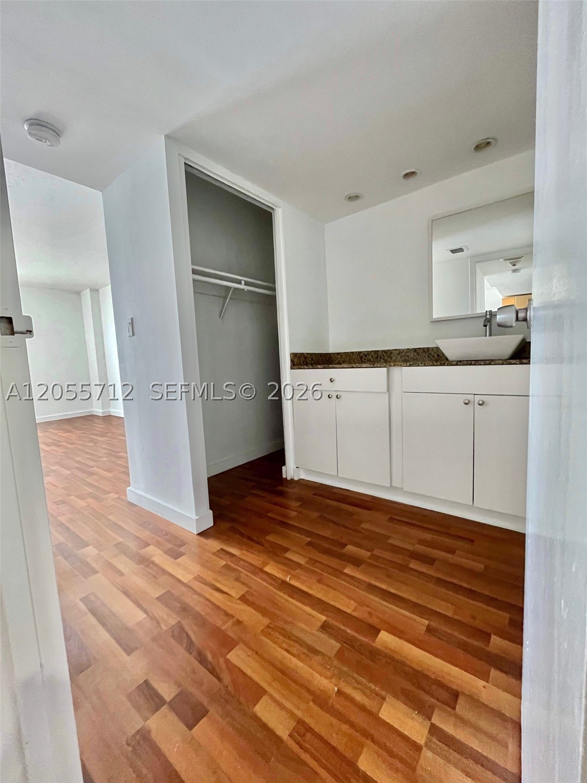 100 Bayview Dr 1930 Property Photo 17
