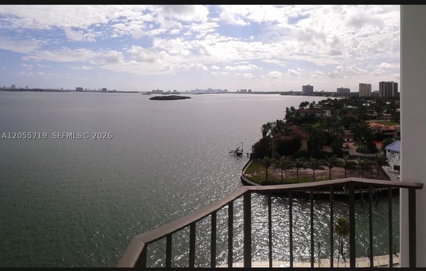 11930 N Bayshore Dr 1006 Property Photo 21