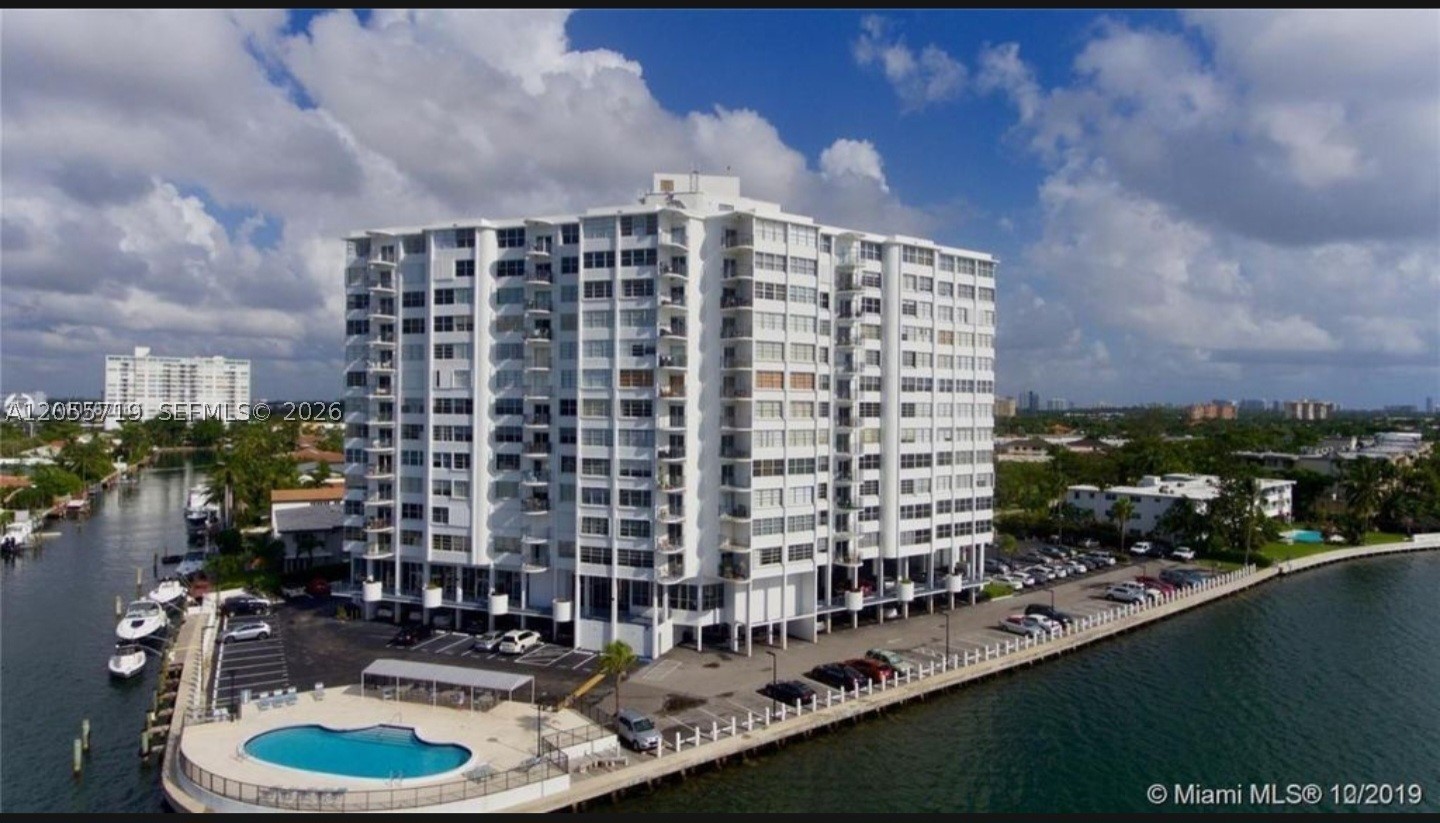 11930 N Bayshore Dr 1006 Property Photo 32