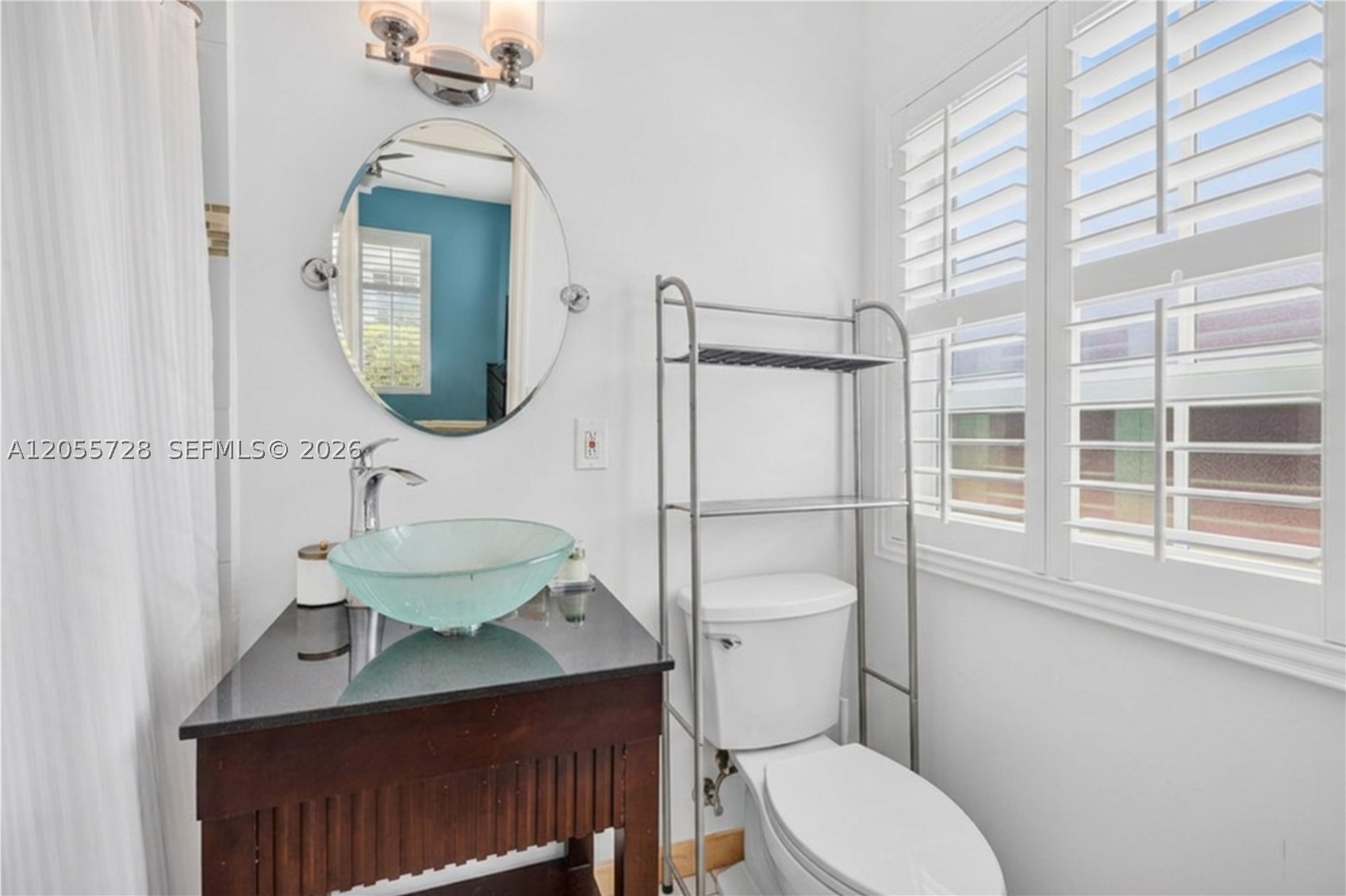 2220 Ne 68th St 1012 Property Photo 12