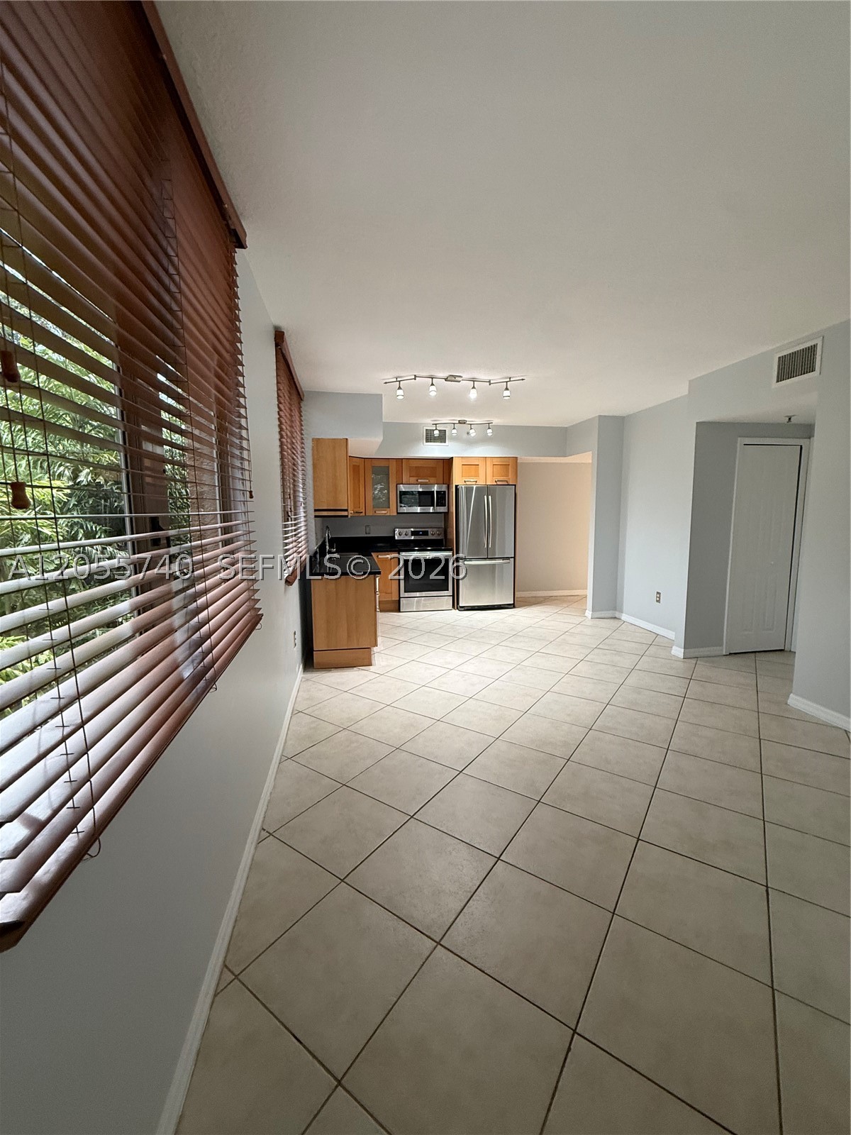 2630 Sw 28th St 33 Property Photo 14