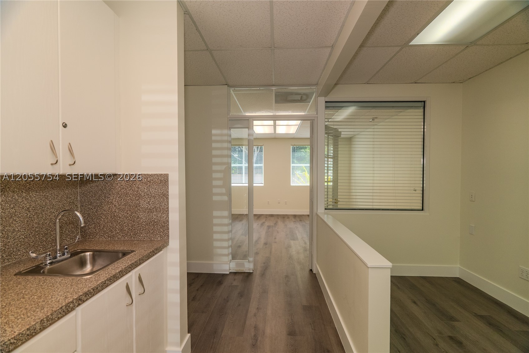 5220 S University Dr 109c Property Photo 14