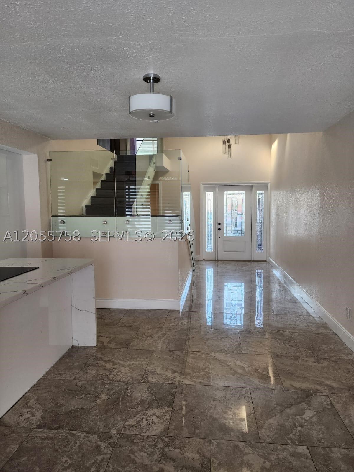 11130 N Lakeview Dr 1 Property Photo 6
